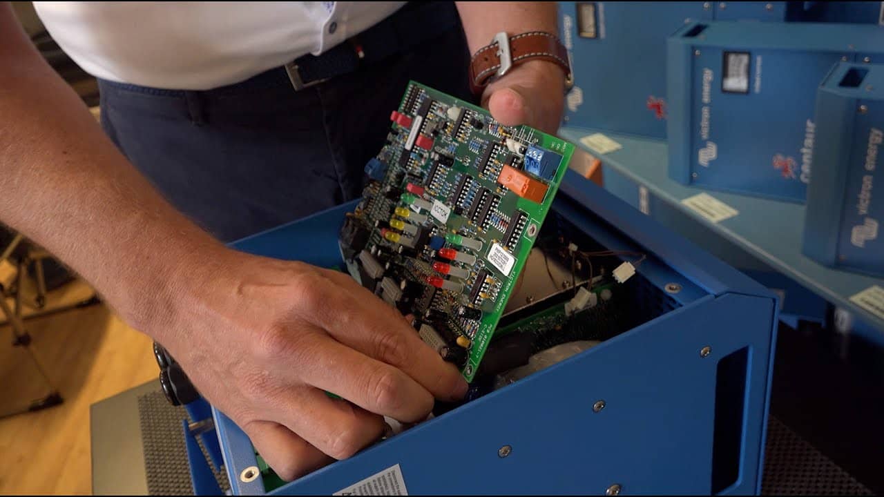 Inside the Victron Multiplus